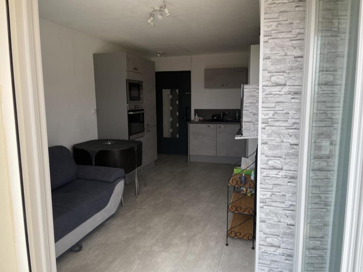 Bormes-les-Mimosas - Appart 25m2 avec balcon - 4P Extérieur photo