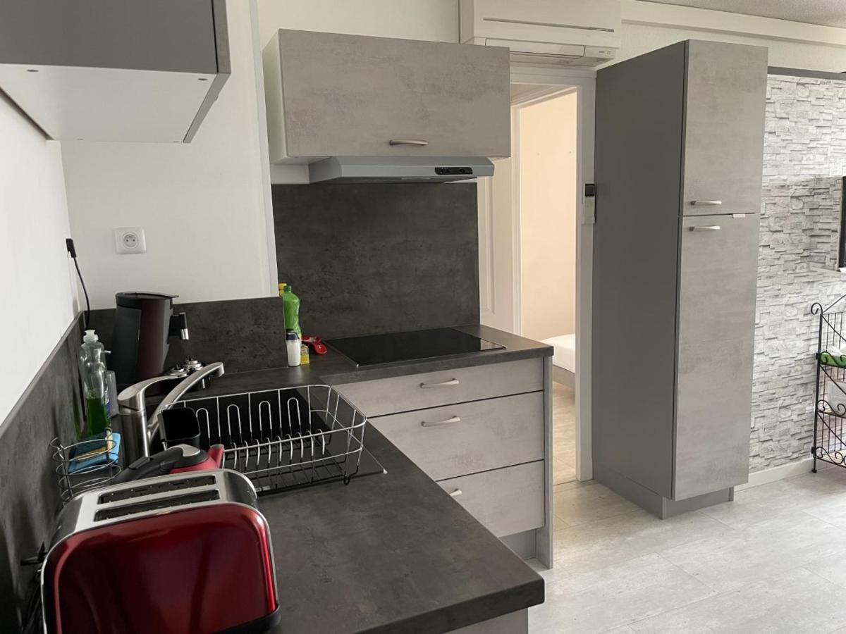 Bormes-les-Mimosas - Appart 25m2 avec balcon - 4P Extérieur photo