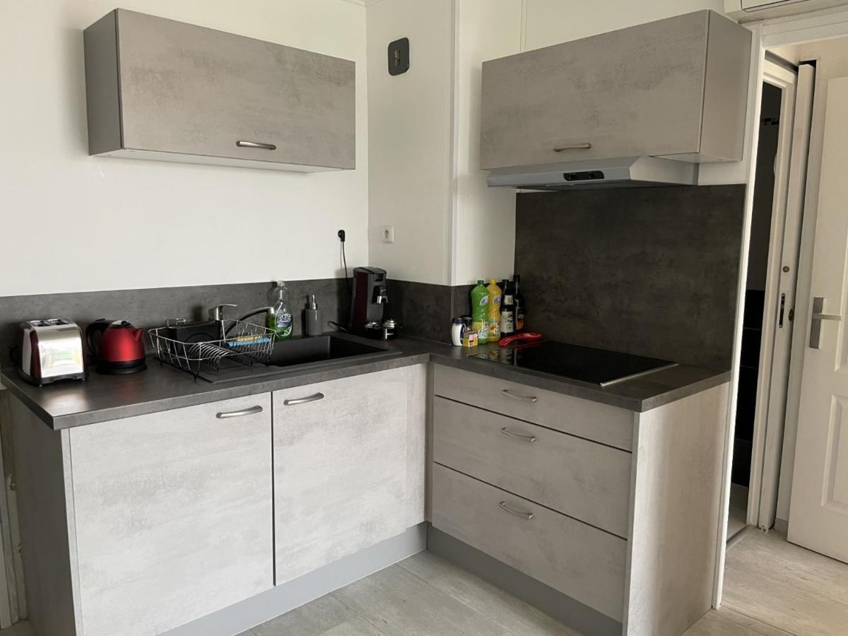 Bormes-les-Mimosas - Appart 25m2 avec balcon - 4P Extérieur photo