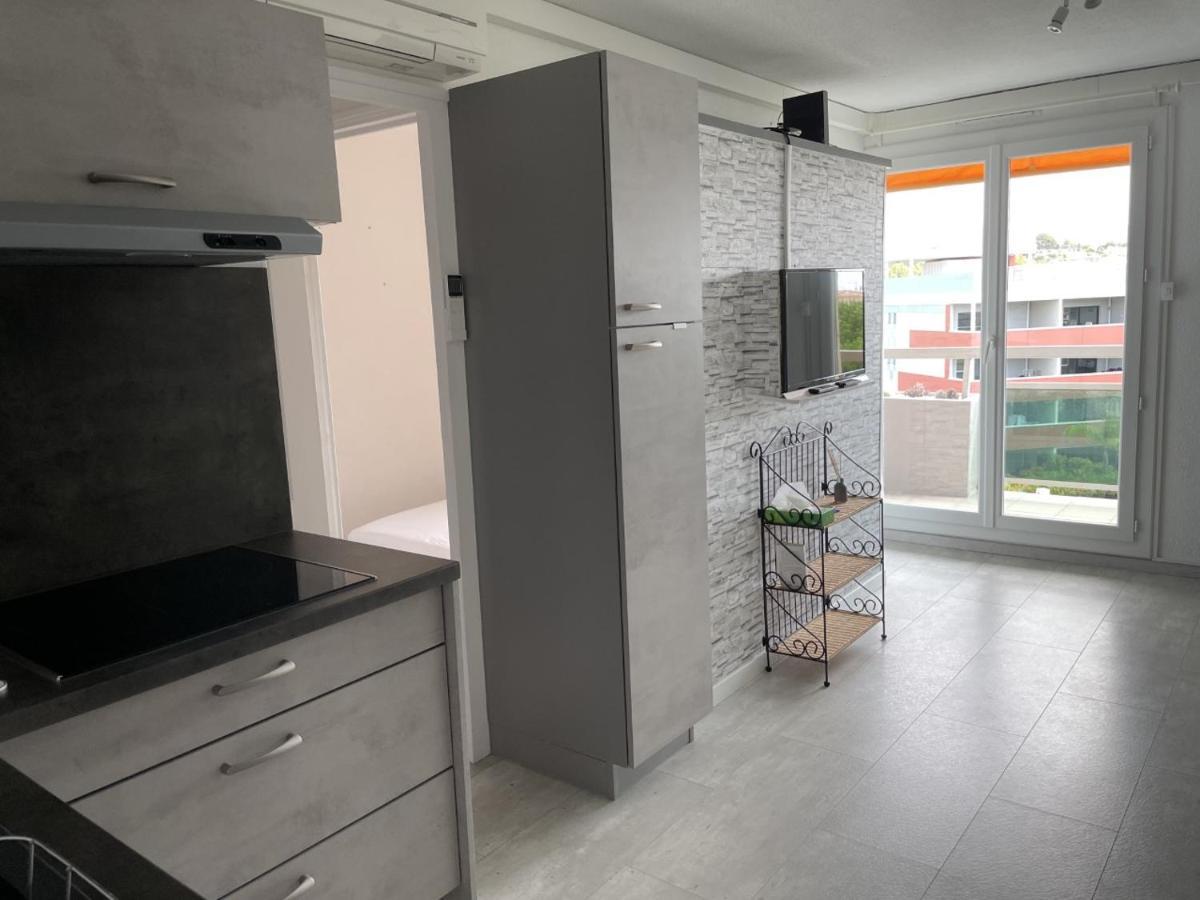 Bormes-les-Mimosas - Appart 25m2 avec balcon - 4P Extérieur photo
